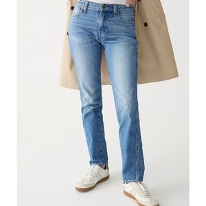 J. Crew Classic Straight Birchwood Wash Blue Jeans Size 30